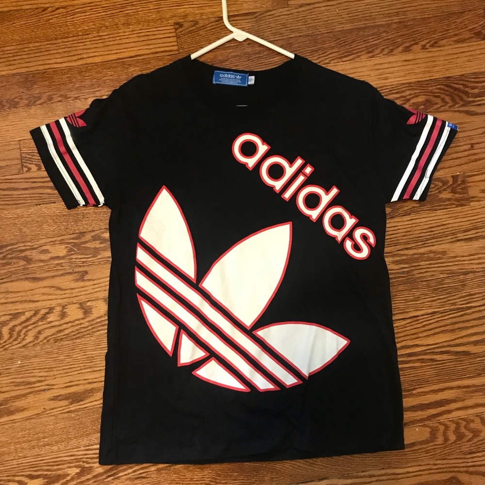 Adidas T-Shirt NWOT